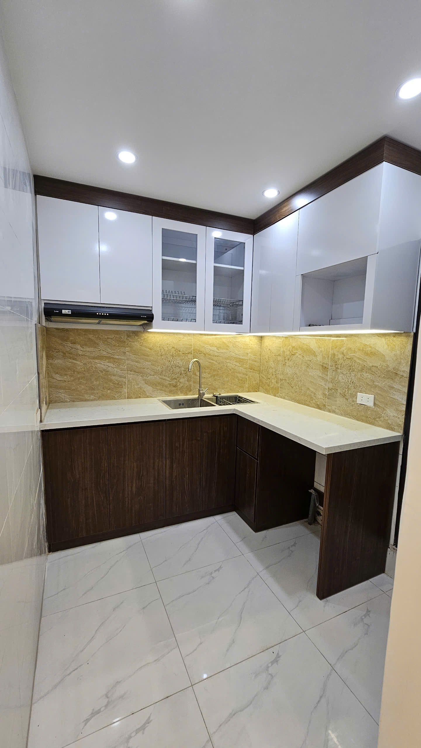 Bán căn hộ tập thể tầng 1 Thanh Xuân, Nguyễn Trãi 60m2, 2 ngủ, 3.2 tỷ - Ảnh 1